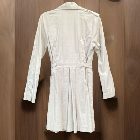 Cabi Beige/Tan Lightweight Trench Coat/Jacket. Medium EUC 917 Safari Travel - Picture 3 of 6